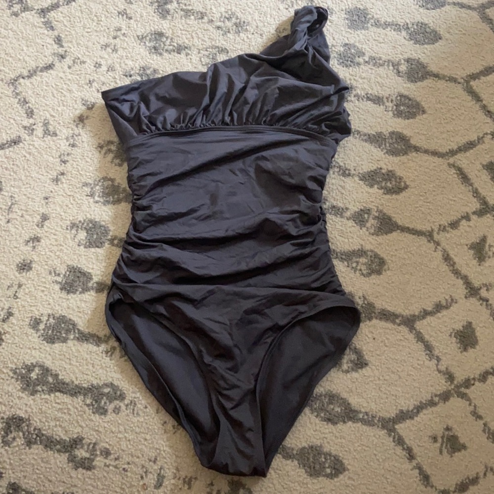 Old Navy swimsuit
